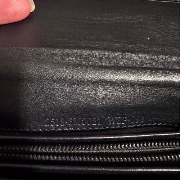 Fendi Zucca Black Textured Leather Wallet - Picture 11 of 13